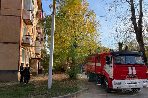 В Тейкове из-за задымившего удлинителя эвакуировали 15 человек 